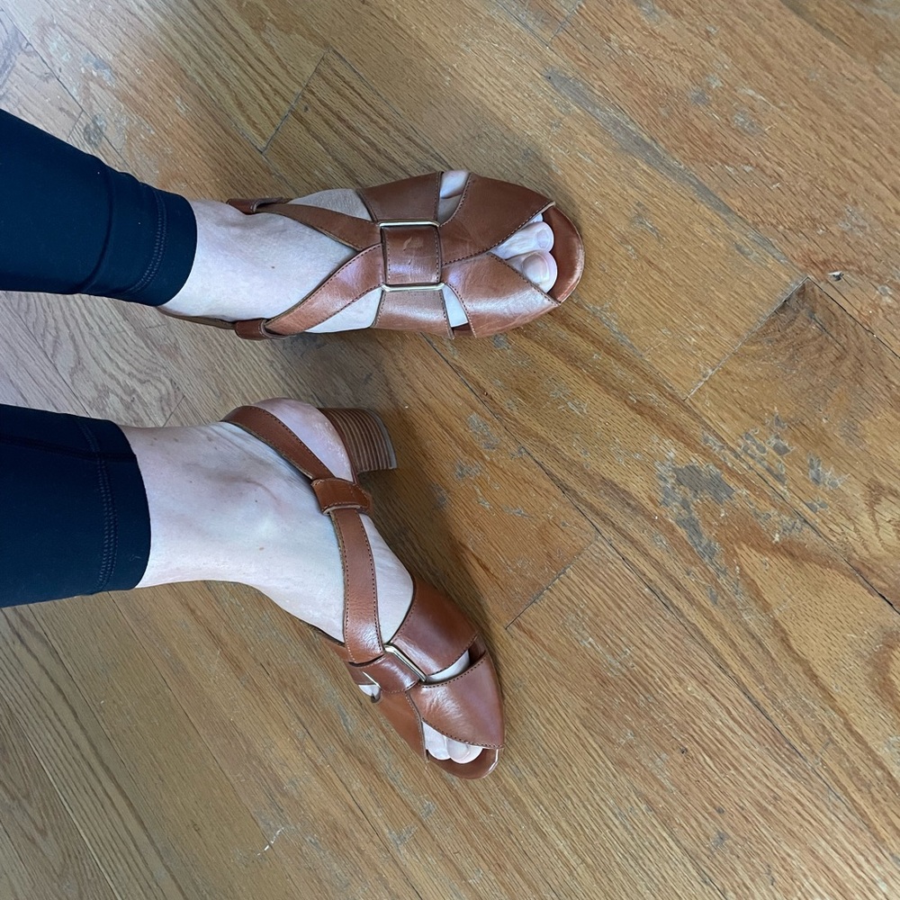 APC sandals size 37